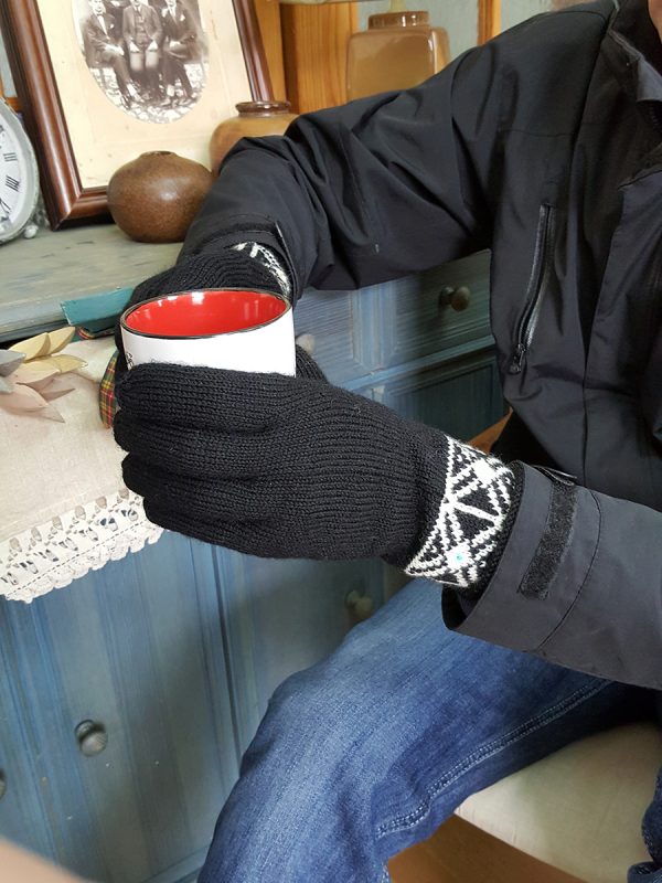 Hand Knit Gloves