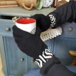 Gloves with Traditional Patterns