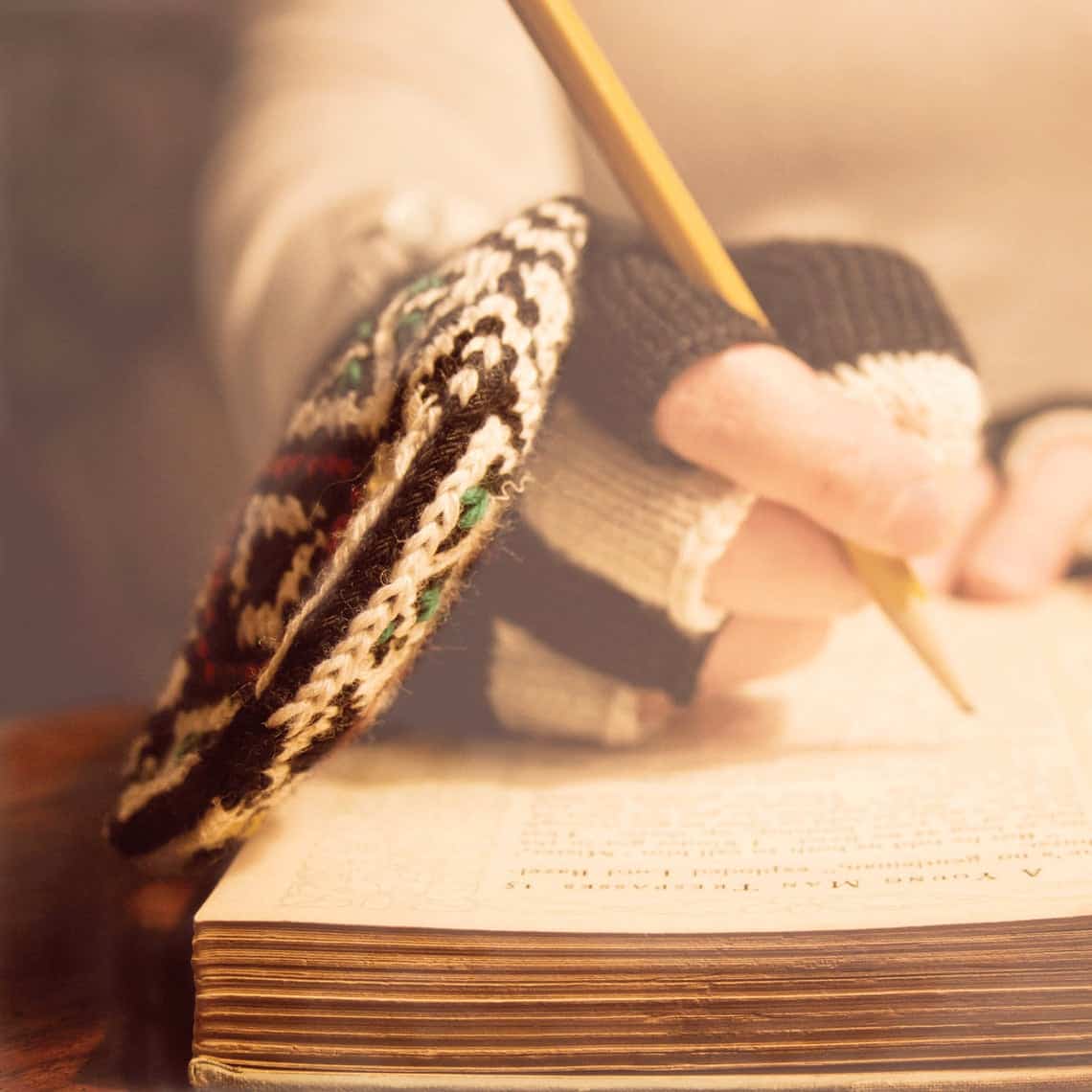 Fingerless Gloves with Flaps