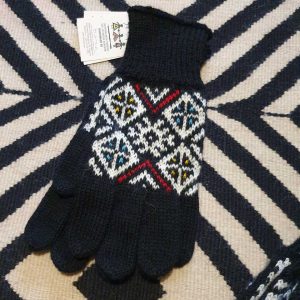 traditional pattern on mittens