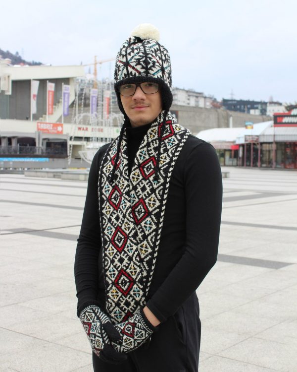 traditional pattern scarf