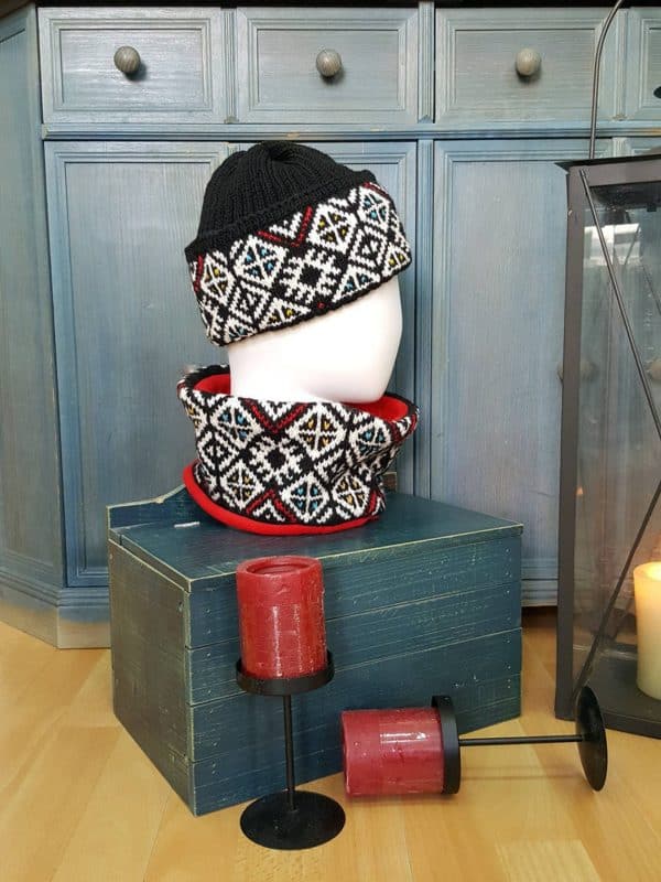 traditional pattern circle scarf