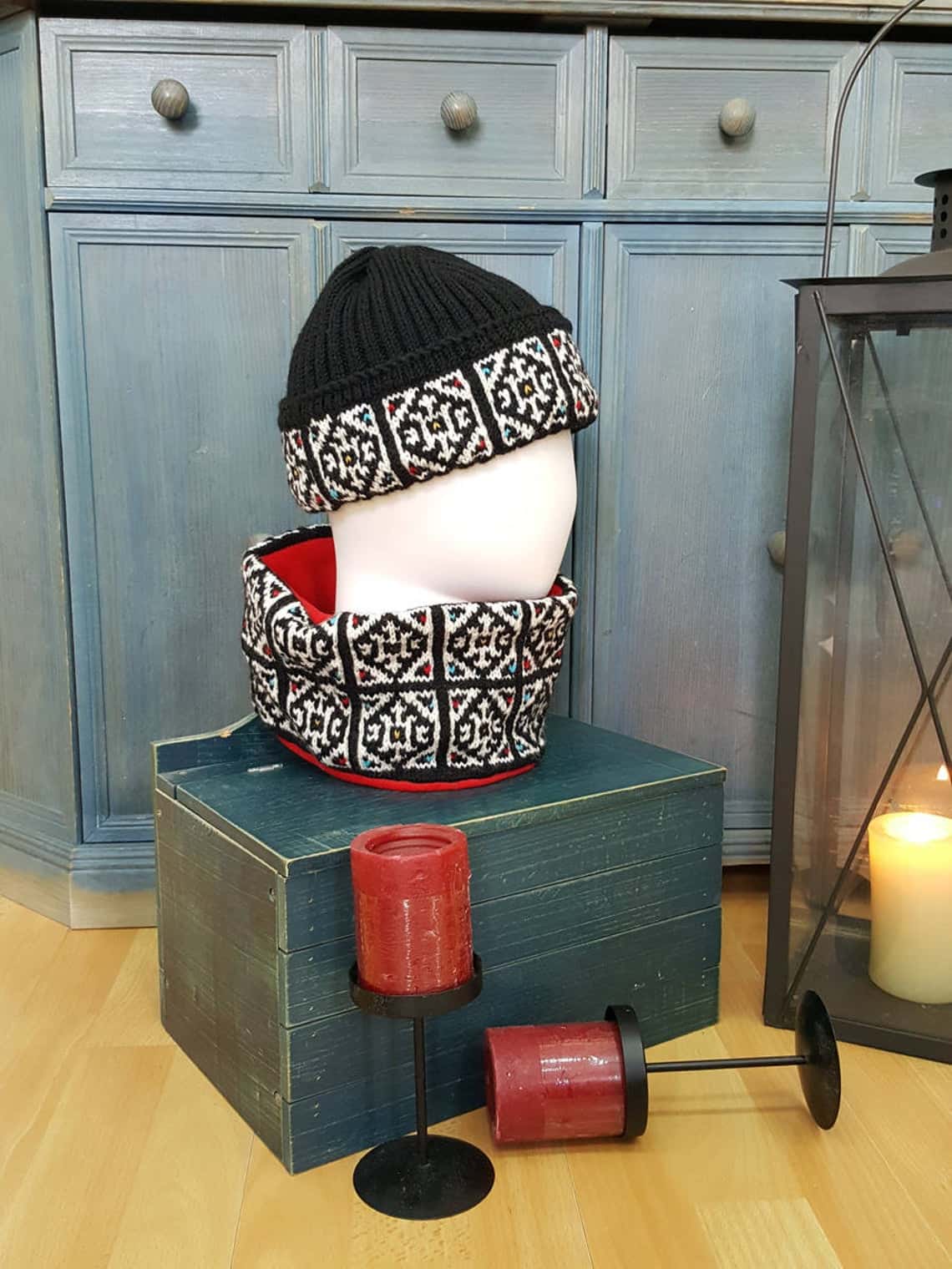 traditional pattern winter shawl