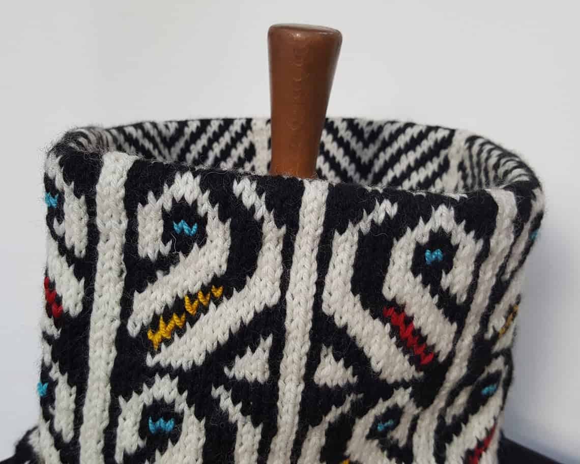 fair trade jacquard collar scarf