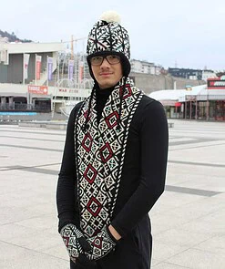 traditional pattern scarf