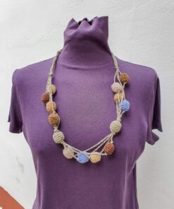 Crochet string necklace with wooden beads