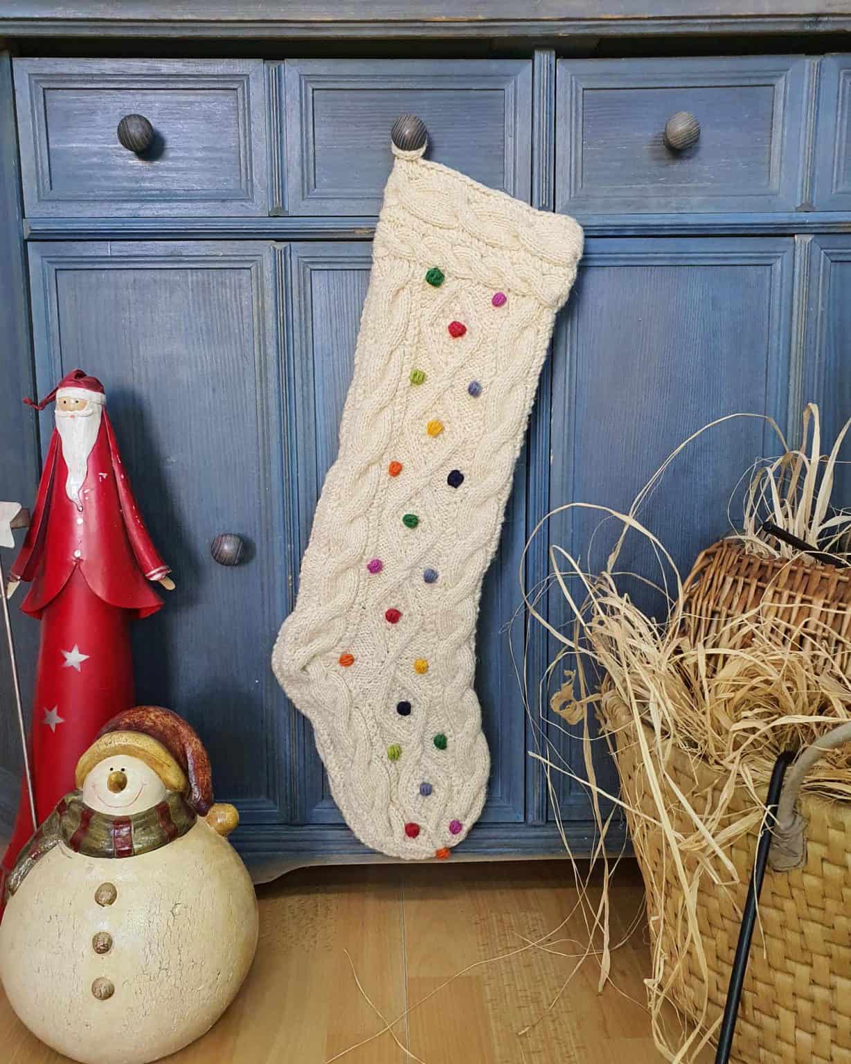 Christmas Stocking with Cable Knit Pattern – Cozy Aran Style 🧶