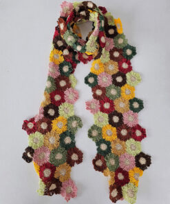 Crocheted scarf (Circles II)