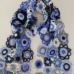 Crocheted scarf (Circles)