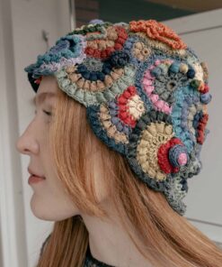 Crochet hat with details