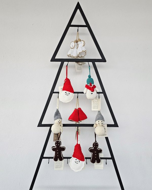 Hand made assorted Christmas tree ornament set of 8 for your holiday decor display