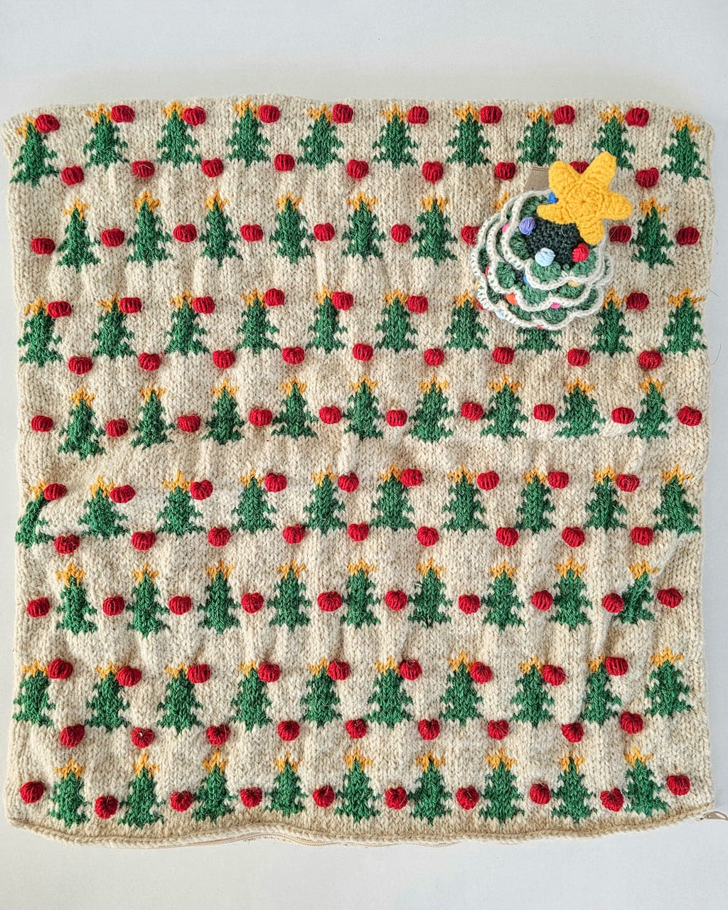 Set of Pillowcase and Christmas Tree - Image 3